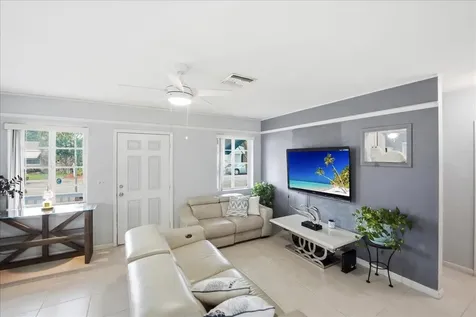 1219 N E Street Lake Worth FL 33460