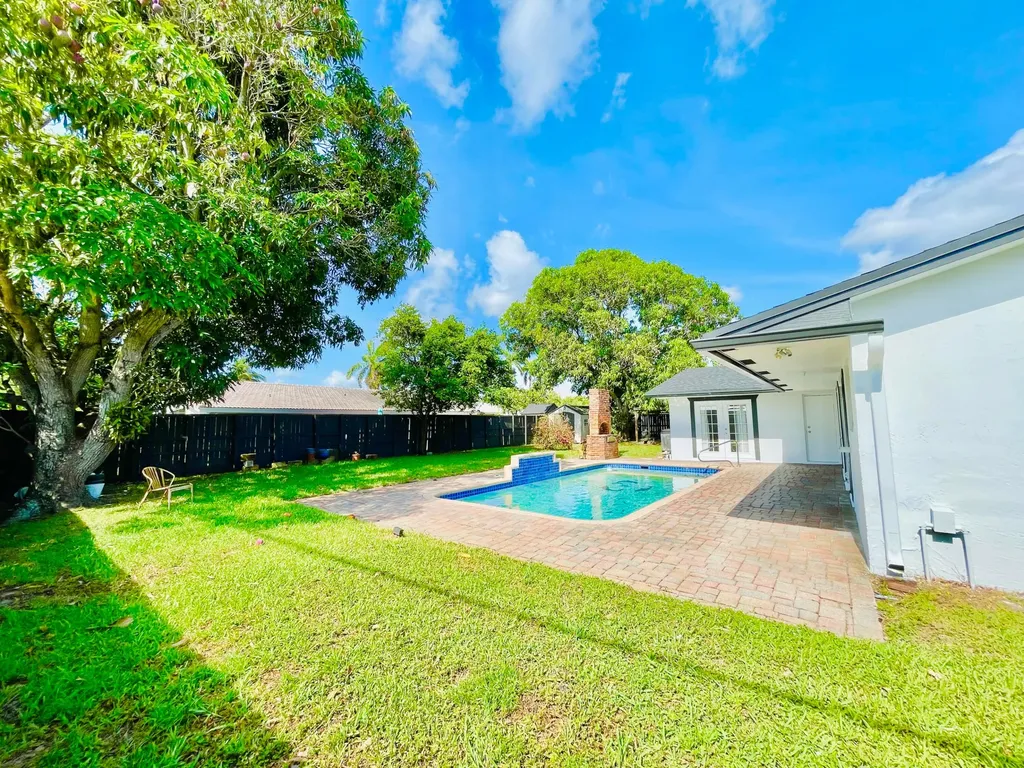 1478 NE 56th Street Fort Lauderdale FL 33334