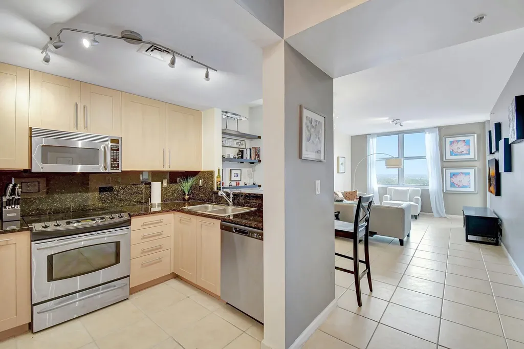 511 SE 5th Avenue Fort Lauderdale FL 33301