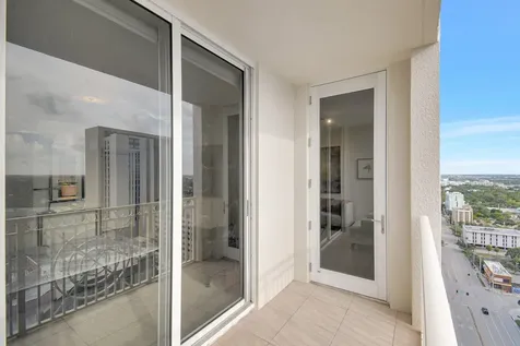 511 SE 5th Avenue Fort Lauderdale FL 33301