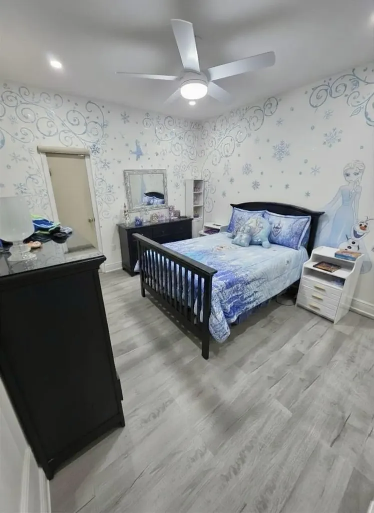 260 Hamlet Loop Davenport FL 33837