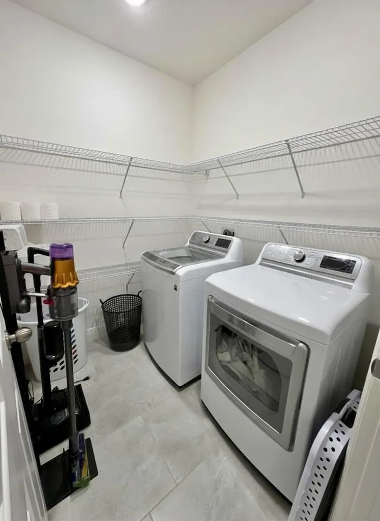 260 Hamlet Loop Davenport FL 33837