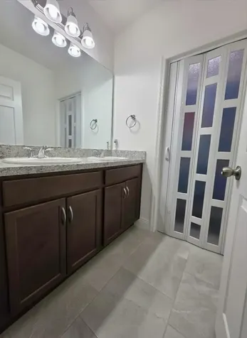 260 Hamlet Loop Davenport FL 33837