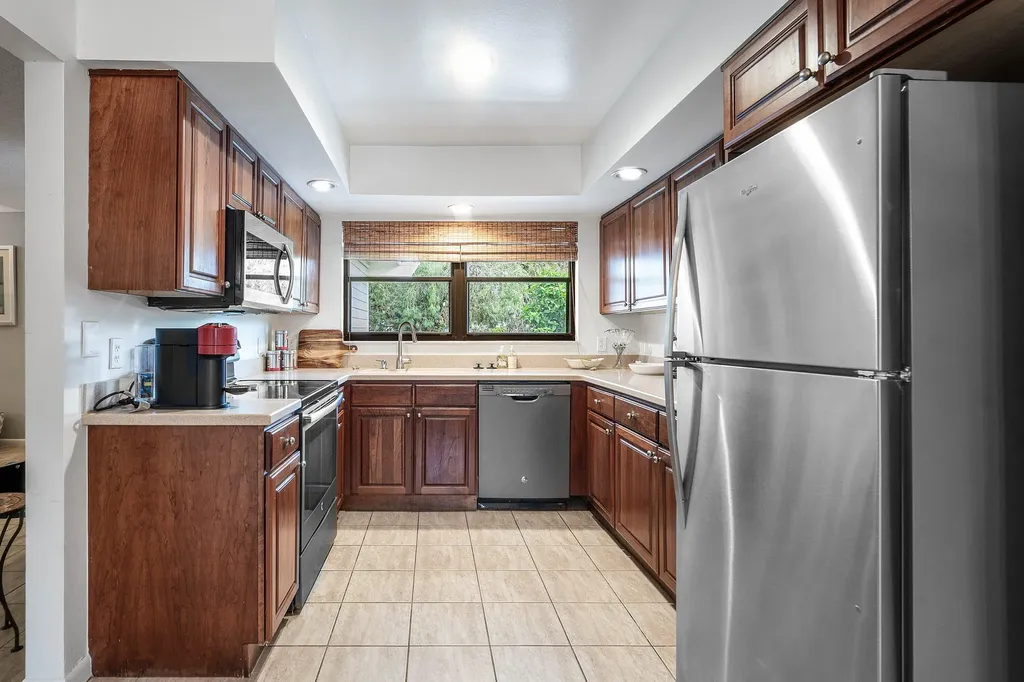 6403 Eastpointe Pines Street Palm Beach Gardens FL 33418