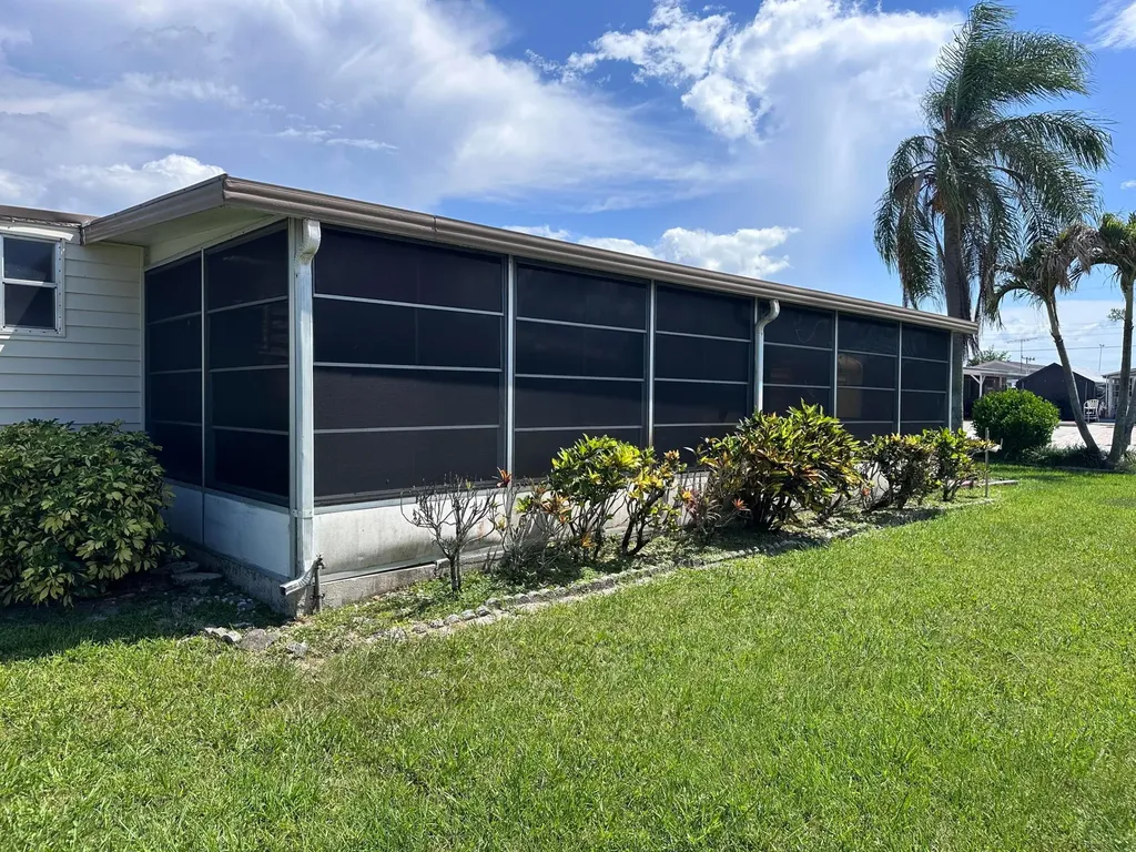 8379 SE Eagle Avenue Hobe Sound FL 33455