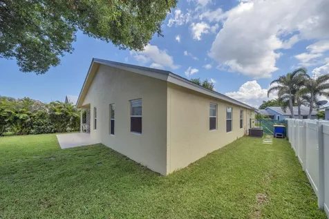 2551 SW Riviera Road Stuart FL 34997