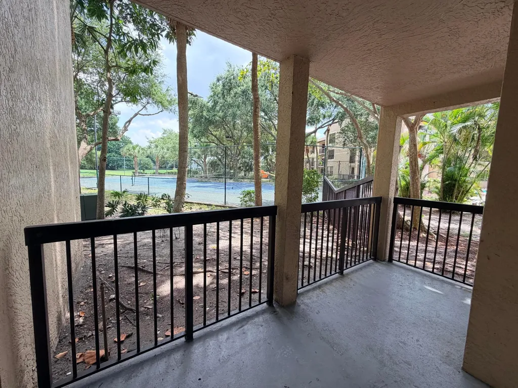 4501 W Mcnab Road Pompano Beach FL 33069