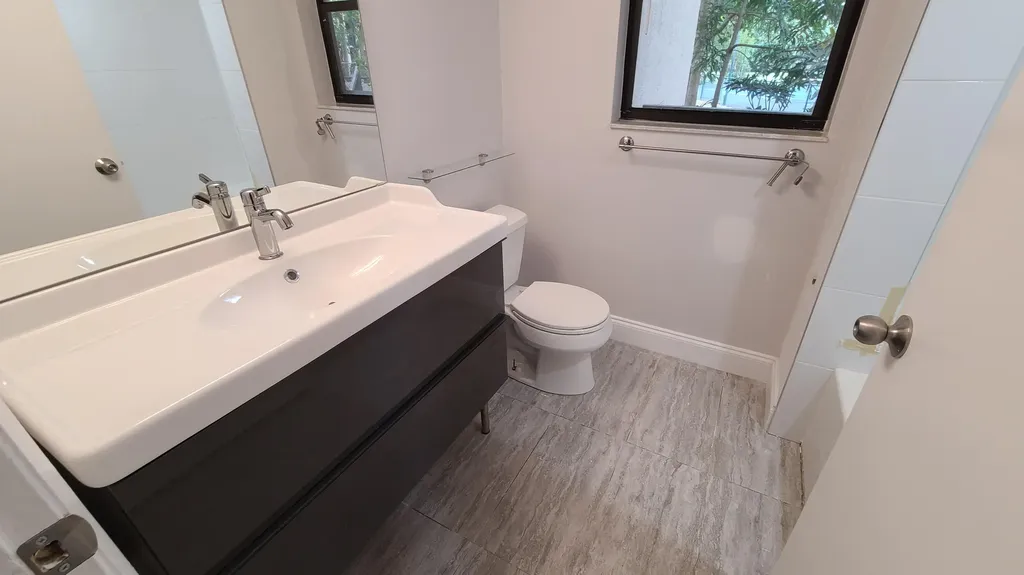 4501 W Mcnab Road Pompano Beach FL 33069