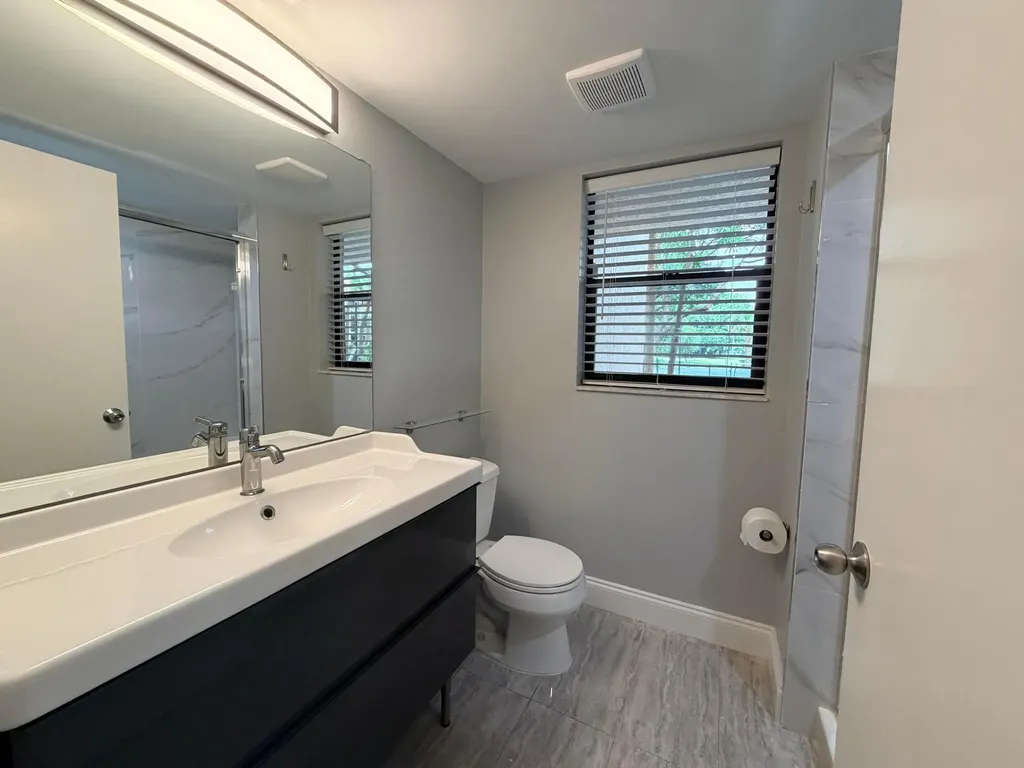 4501 W Mcnab Road Pompano Beach FL 33069