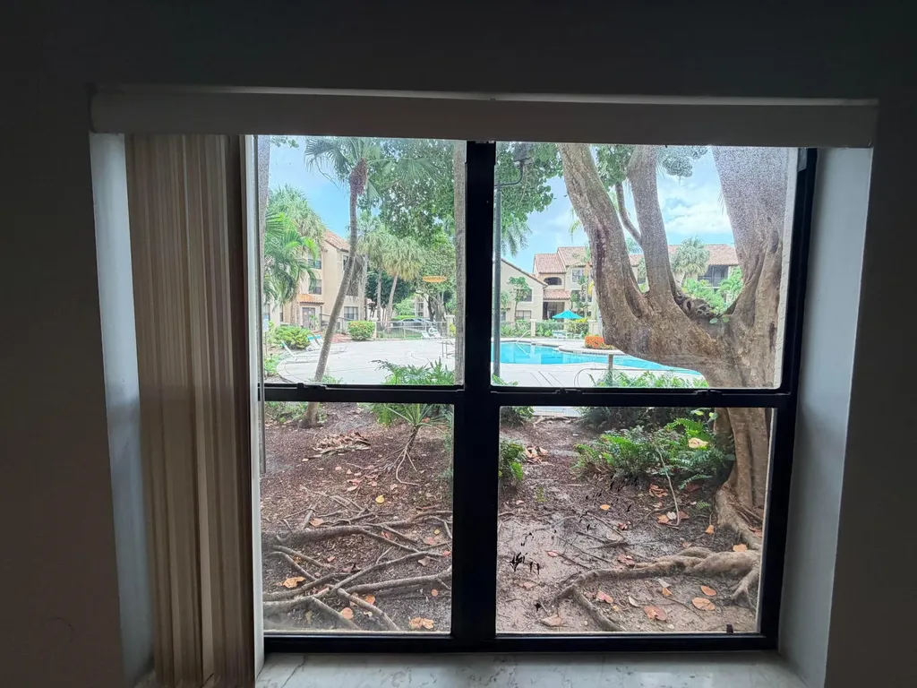 4501 W Mcnab Road Pompano Beach FL 33069