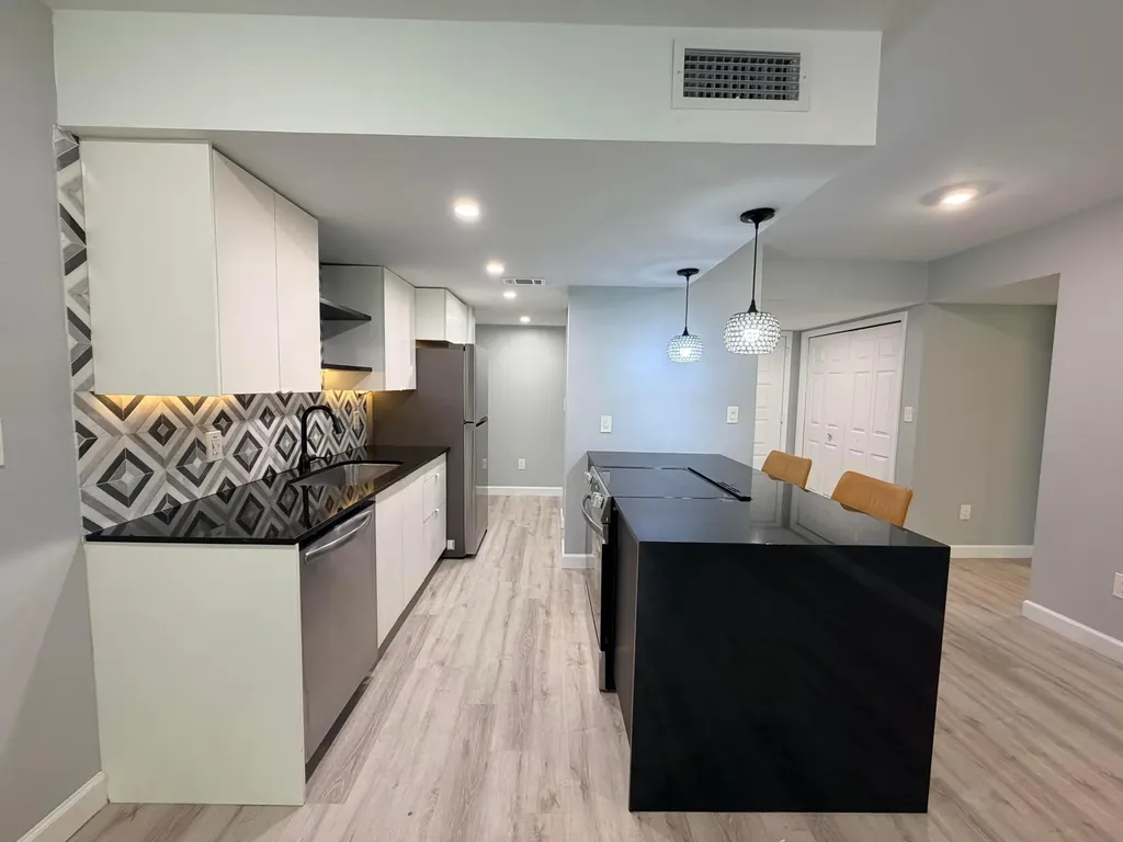 4501 W Mcnab Road Pompano Beach FL 33069