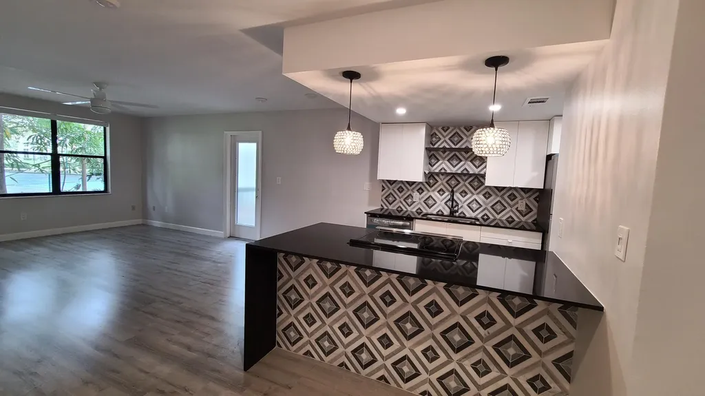4501 W Mcnab Road Pompano Beach FL 33069
