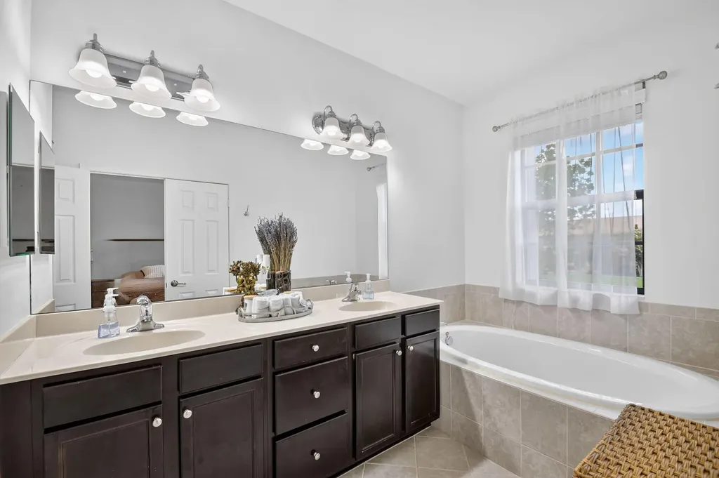 10139 Wellington Parc Drive Wellington FL 33449