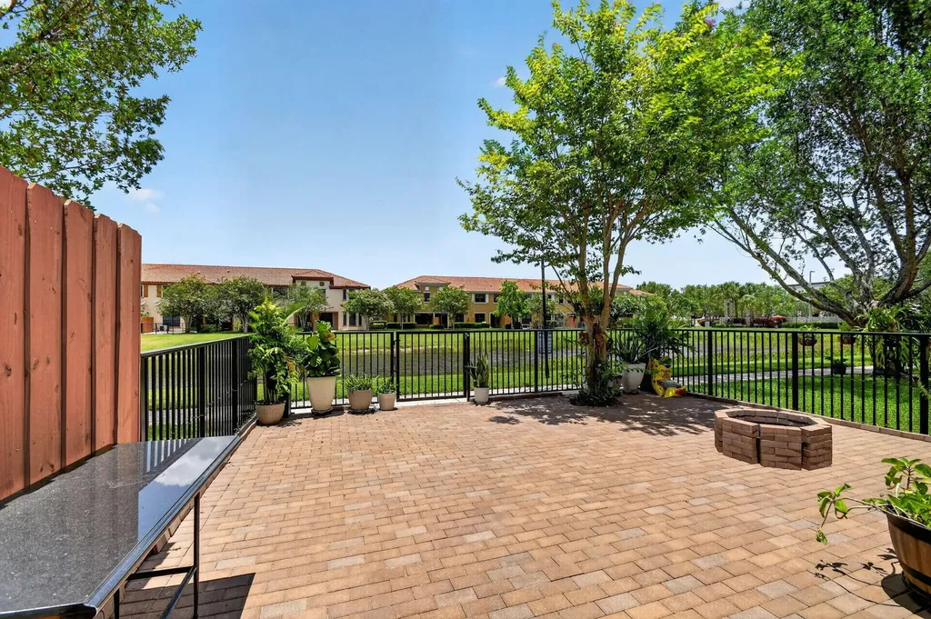 10139 Wellington Parc Drive Wellington FL 33449
