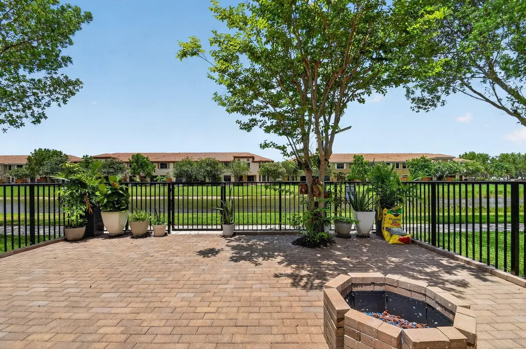 10139 Wellington Parc Drive Wellington FL 33449