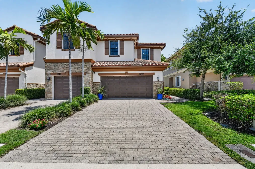 10139 Wellington Parc Drive Wellington FL 33449