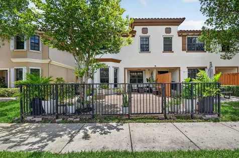 10139 Wellington Parc Drive Wellington FL 33449
