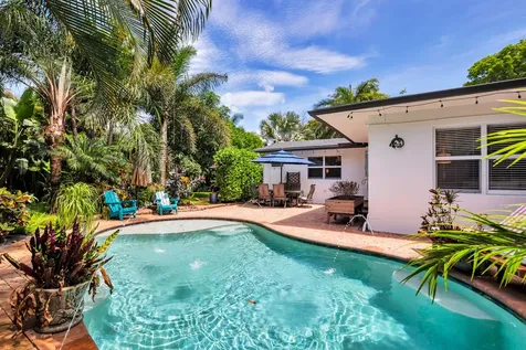 844 Avon Road West Palm Beach FL 33401