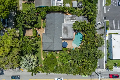 844 Avon Road West Palm Beach FL 33401