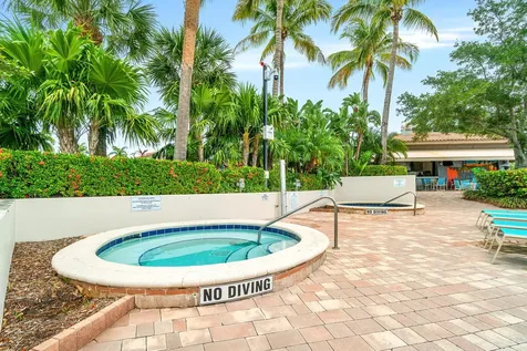 550 Tomahawk Court Palm Beach Gardens FL 33410