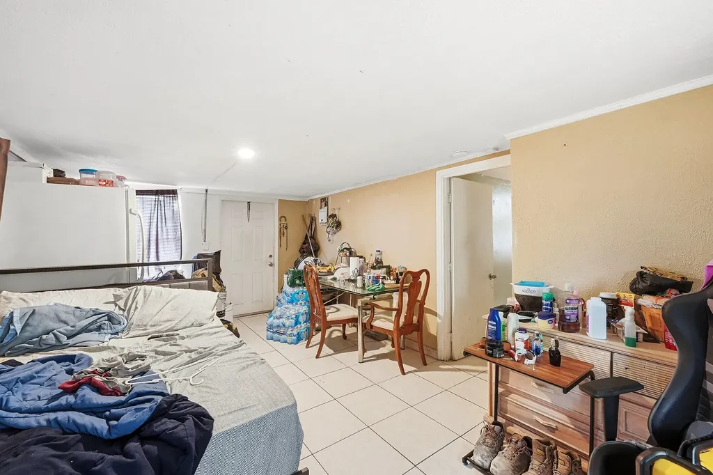 700 SW 8th Street Pompano Beach FL 33060