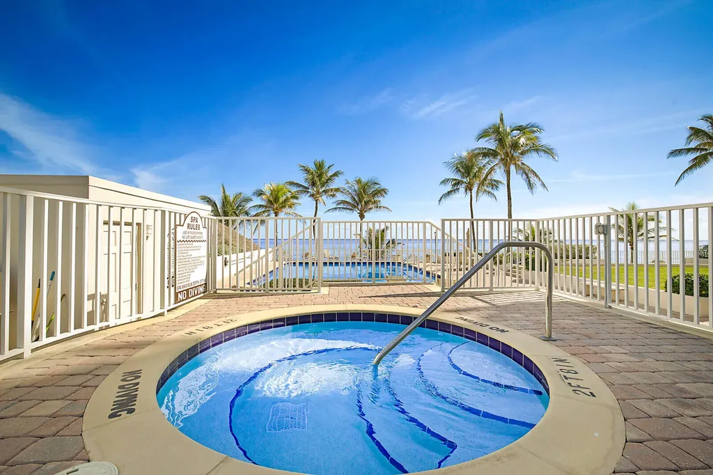 2917 S Ocean Boulevard Highland Beach FL 33487