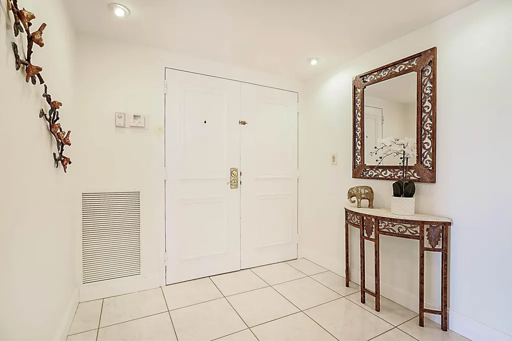 2917 S Ocean Boulevard Highland Beach FL 33487