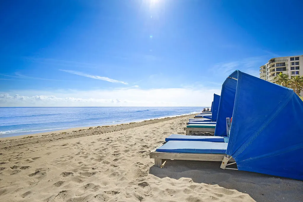 2917 S Ocean Boulevard Highland Beach FL 33487