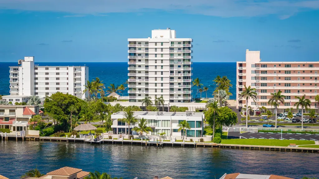 2917 S Ocean Boulevard Highland Beach FL 33487
