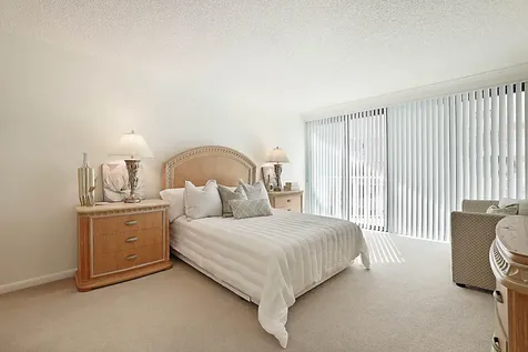 2917 S Ocean Boulevard Highland Beach FL 33487