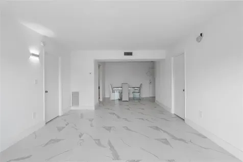 4164 Inverrary Drive Lauderhill FL 33319