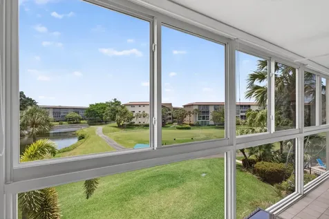 3202 Portofino Point Coconut Creek FL 33066