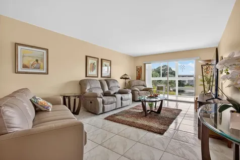 3202 Portofino Point Coconut Creek FL 33066