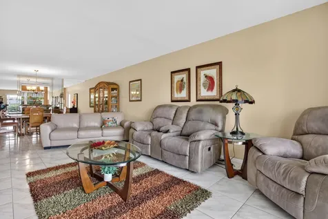 3202 Portofino Point Coconut Creek FL 33066