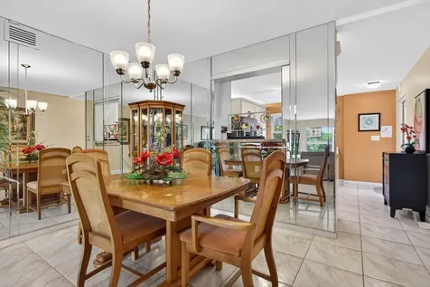 3202 Portofino Point Coconut Creek FL 33066