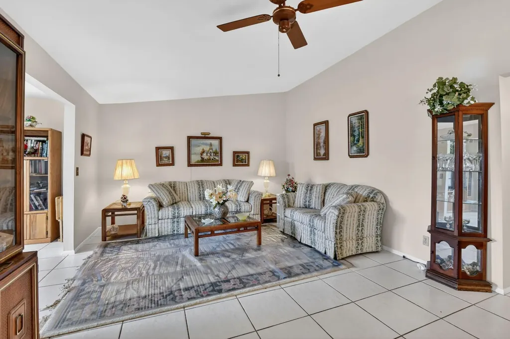 3857 NW 1st Place Deerfield Beach FL 33442