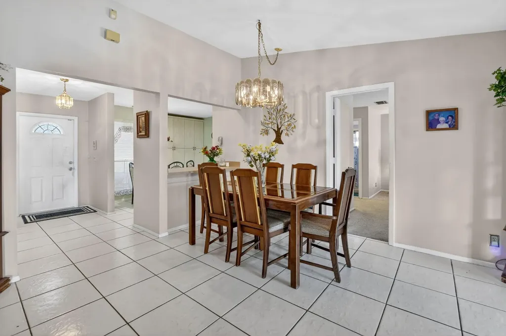 3857 NW 1st Place Deerfield Beach FL 33442