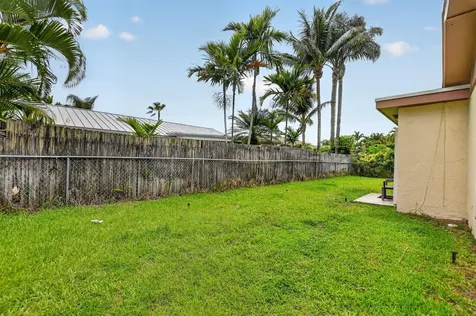 3857 NW 1st Place Deerfield Beach FL 33442