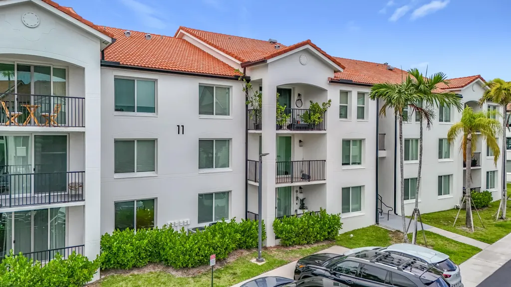 1119 Villa Lane Boynton Beach FL 33436