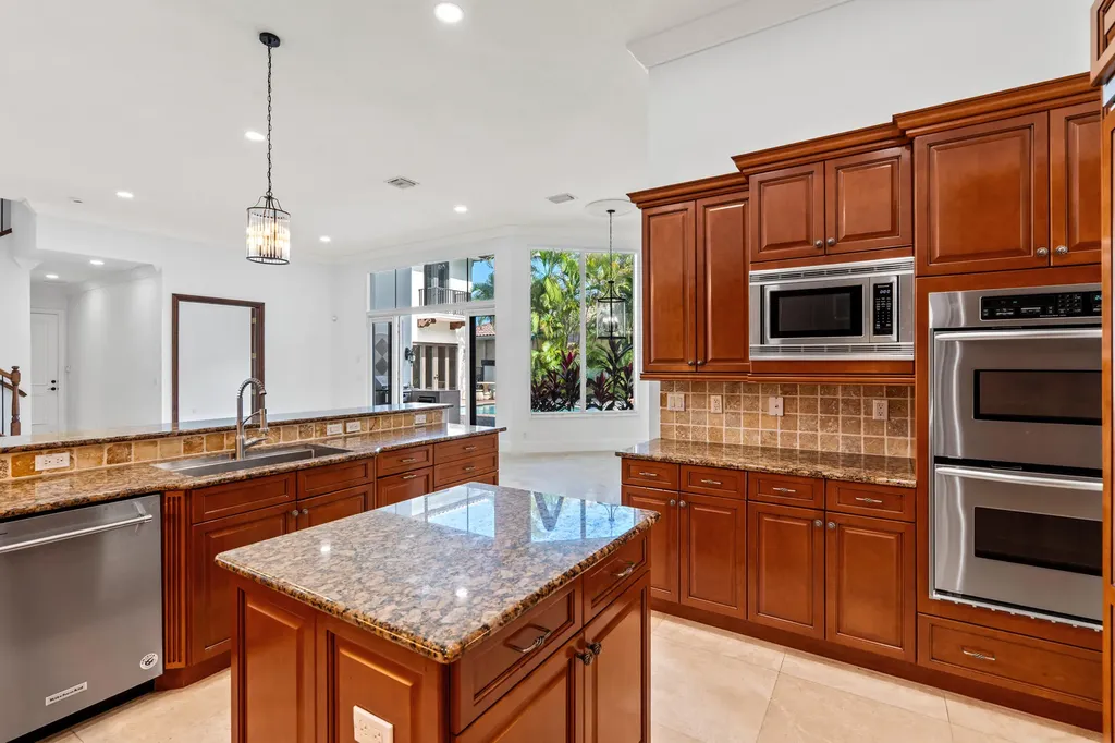 17550 Circle Pond Court Boca Raton FL 33496