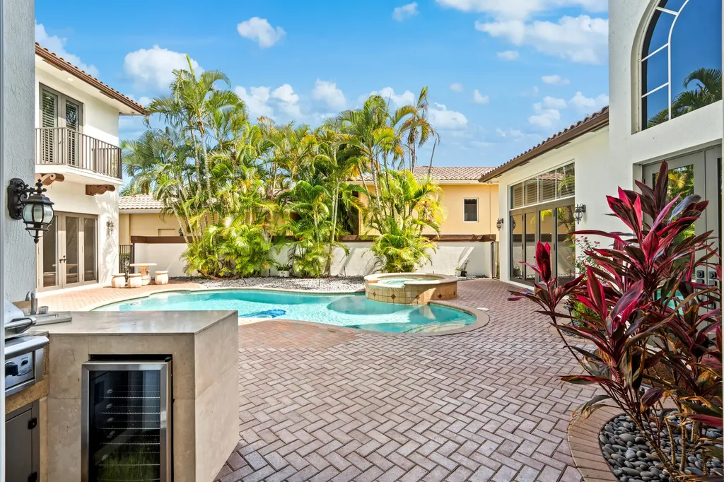 17550 Circle Pond Court Boca Raton FL 33496