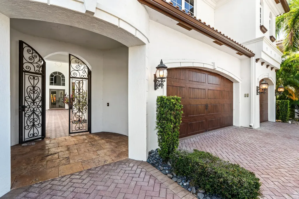 17550 Circle Pond Court Boca Raton FL 33496