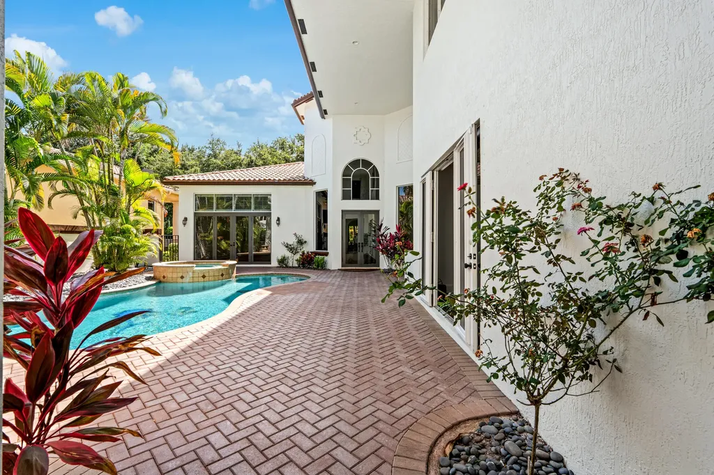 17550 Circle Pond Court Boca Raton FL 33496
