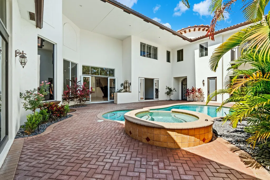 17550 Circle Pond Court Boca Raton FL 33496