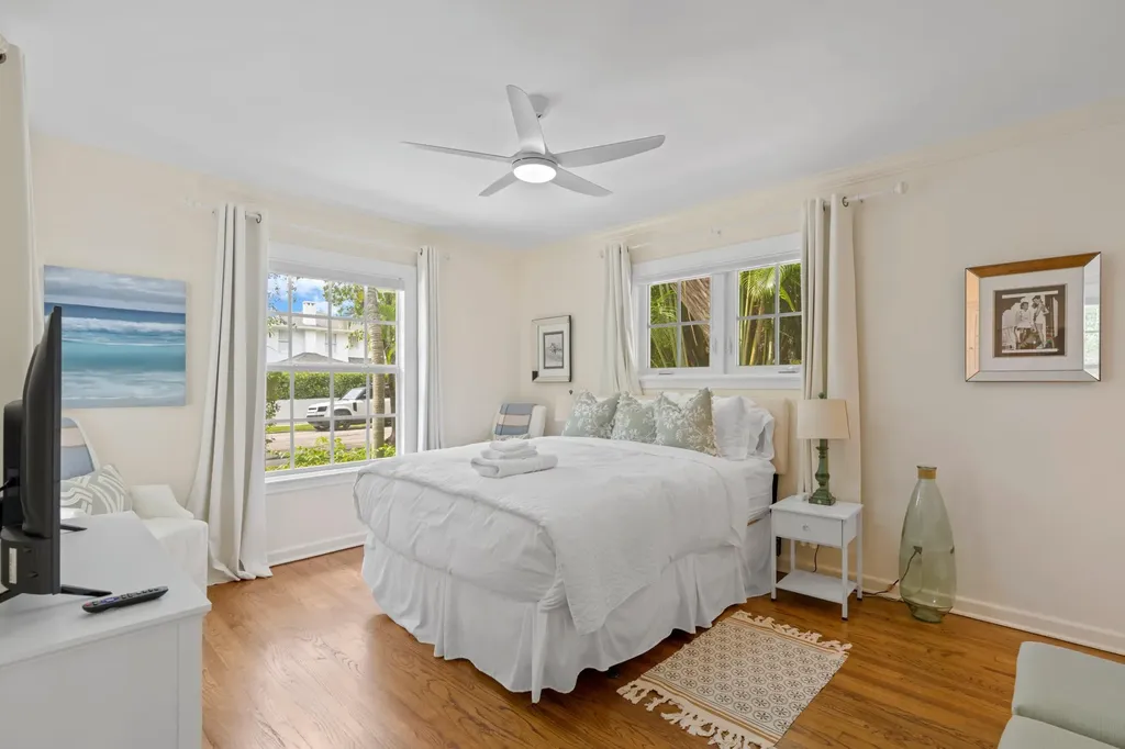 733 Sunset Road West Palm Beach FL 33401
