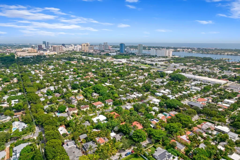 733 Sunset Road West Palm Beach FL 33401