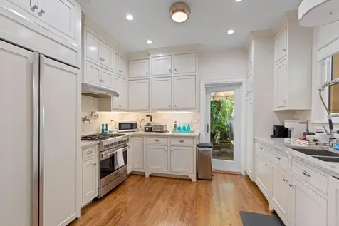 733 Sunset Road West Palm Beach FL 33401