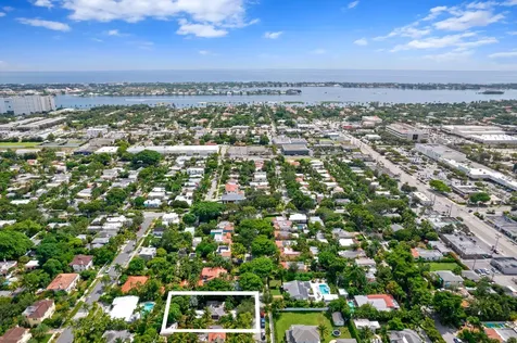 733 Sunset Road West Palm Beach FL 33401