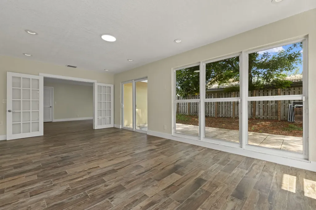 8915 NW 26th Court Coral Springs FL 33065