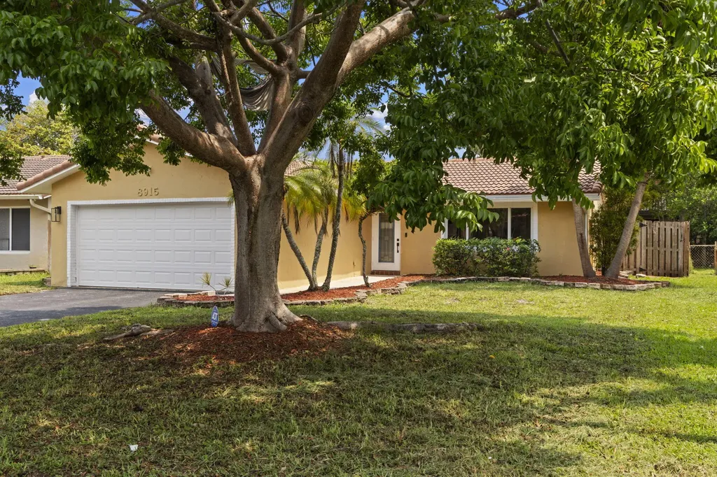 8915 NW 26th Court Coral Springs FL 33065